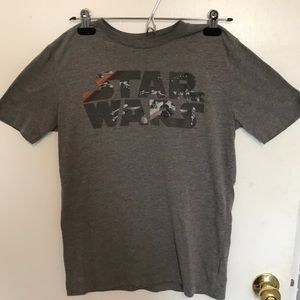Old Navy Boys Star Wars T-shirt  Gray Size 14-16